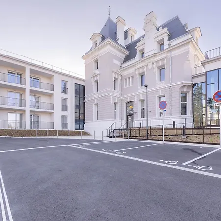 Ovelia - Les Demeures Du Forez Apartment Andrezieux-Boutheon